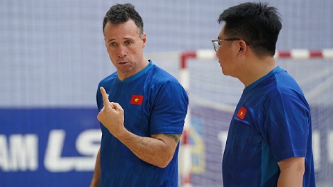  HLV Diego Giustozzi: ‘Tôi muốn nhìn thấy các cầu thủ… mắc sai lầm’